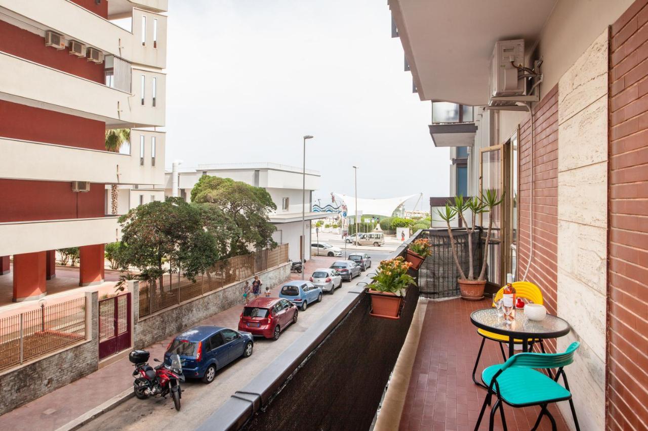 Pane & Pomodoro Beach Roomy Flat Bari Luaran gambar
