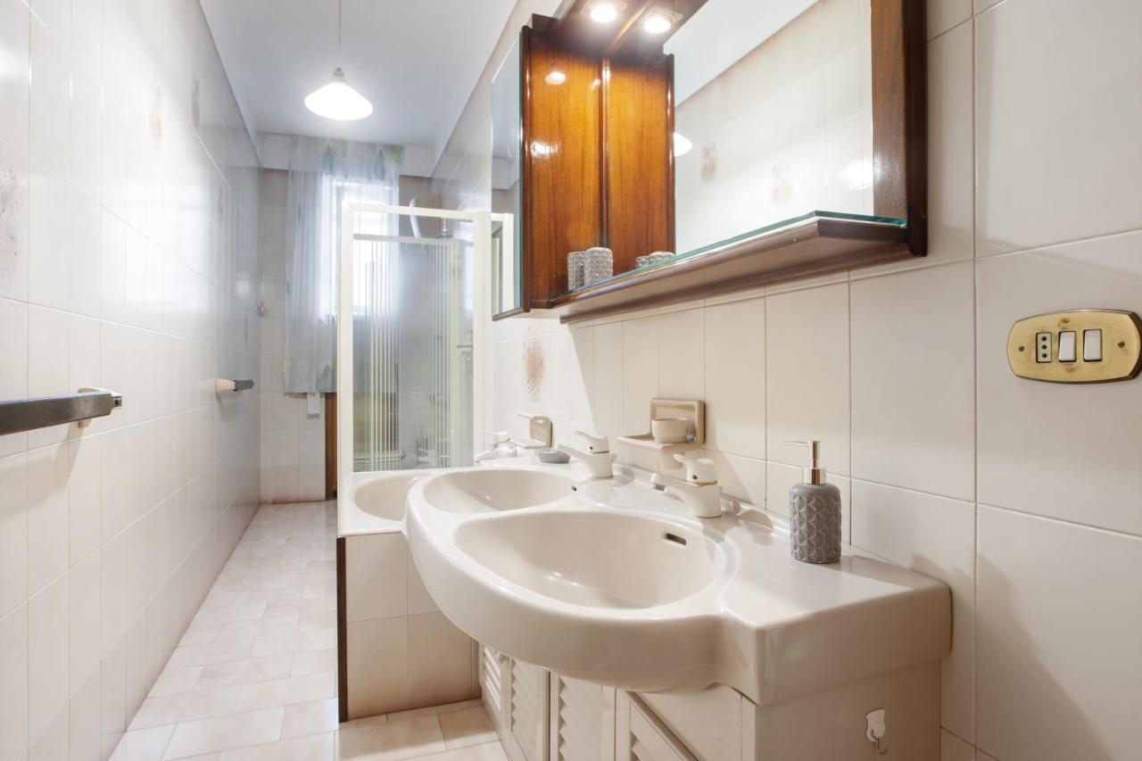 Pane & Pomodoro Beach Roomy Flat Bari Luaran gambar